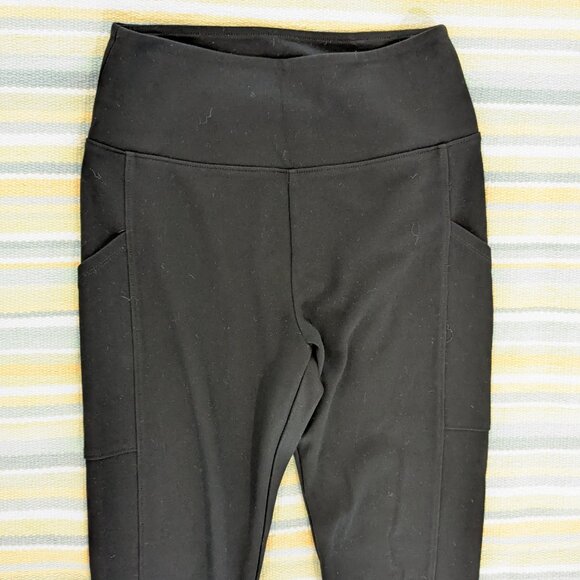 ⭐ Lou & Grey Black High-rise Leggings (With Pockets!) Size Small - Picture 6 of 16